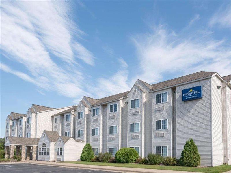Microtel Inn & Suites By Wyndham Rice Lake Екстер'єр фото