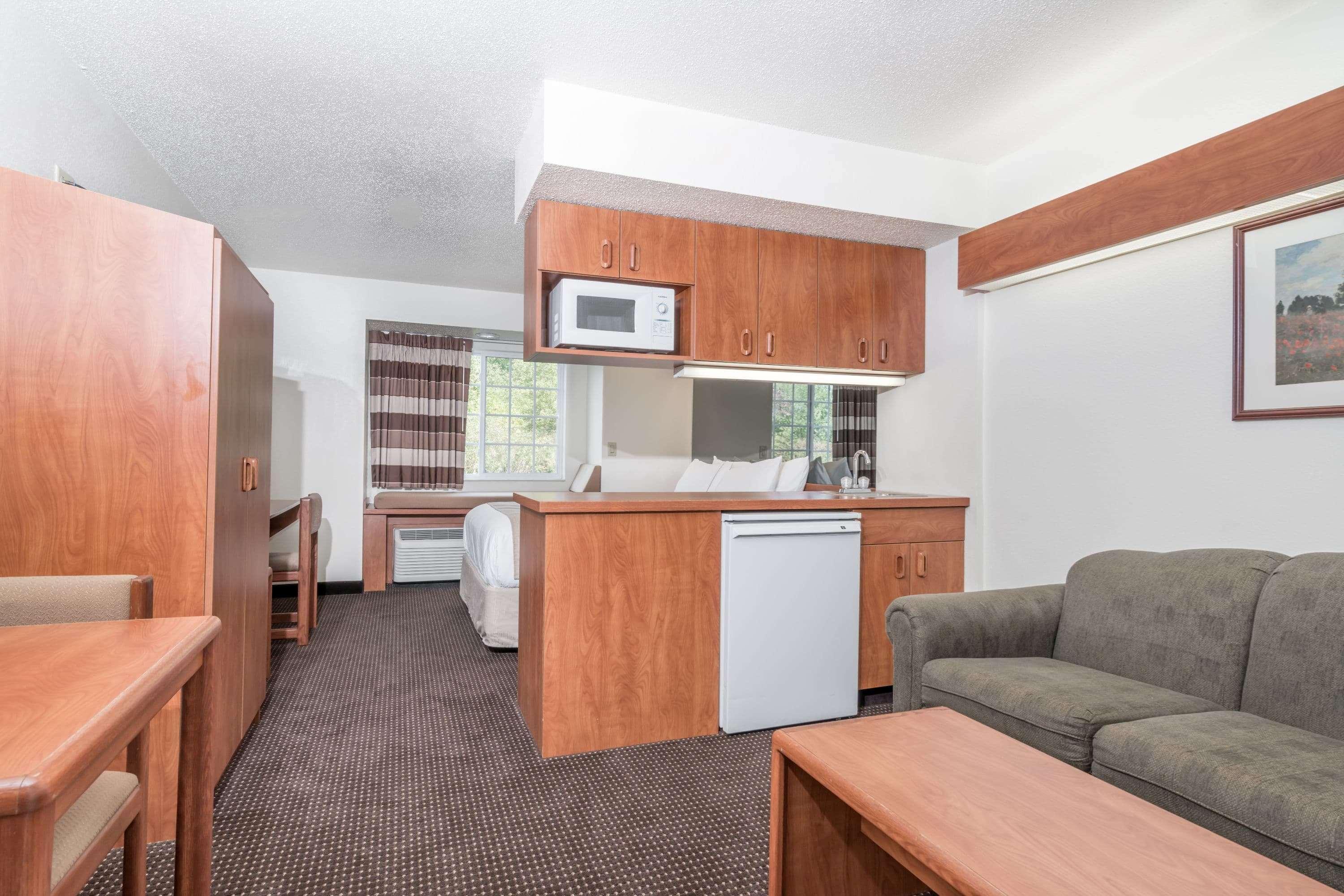 Microtel Inn & Suites By Wyndham Rice Lake Екстер'єр фото